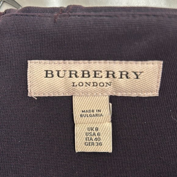Burberry pencil skirt - Picture 3 of 6